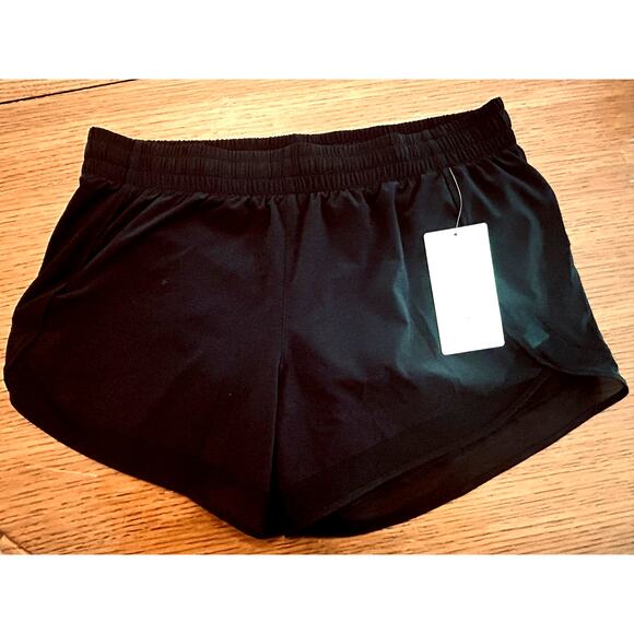 NEW ATHLETA MESH RACER RUN MID RISE 4 SHORT BLACK SIZE M - Picture 3 of 10
